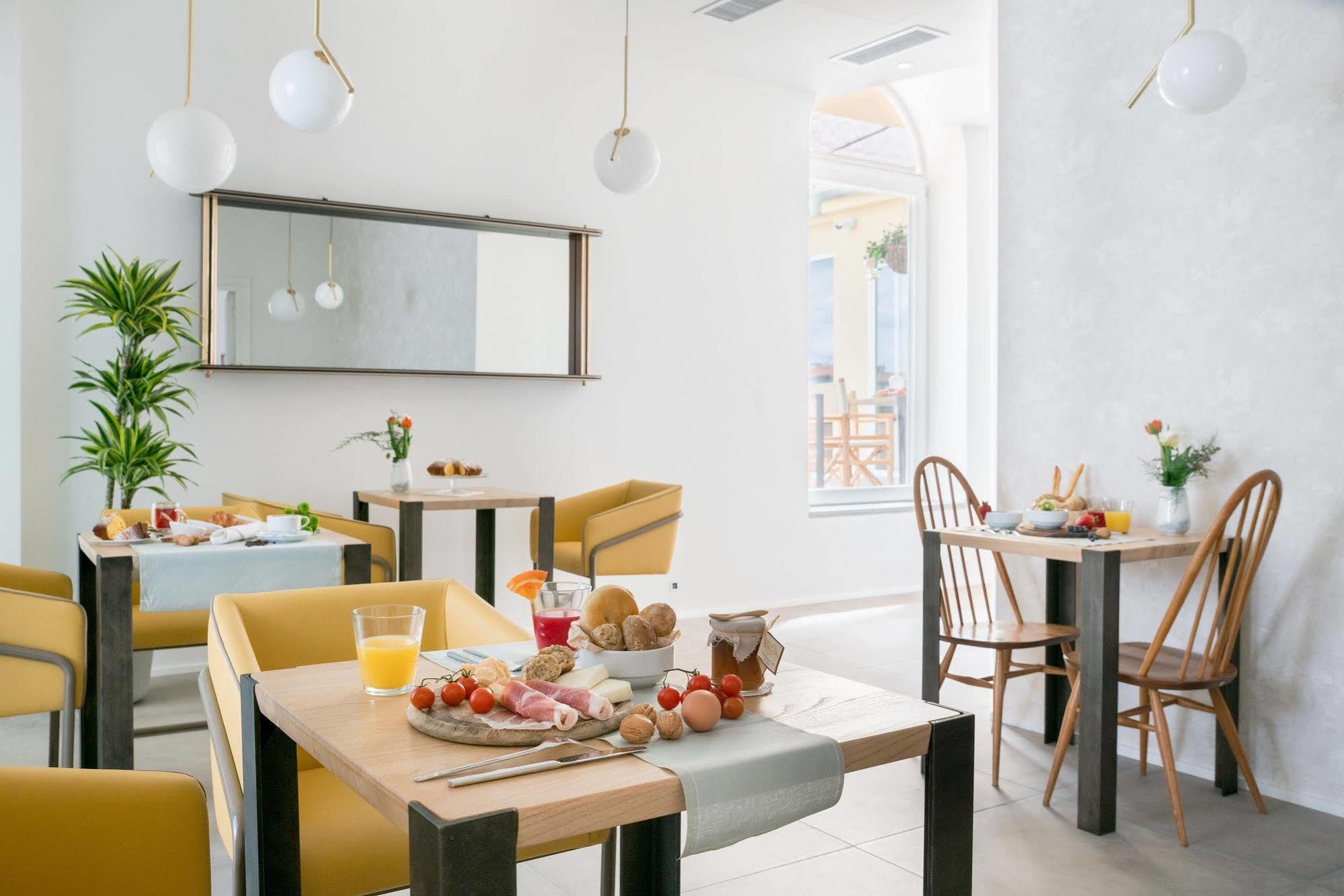 フィレンツェ ルレ ルーチェ フローレンス Bed & Breakfast エクステリア 写真